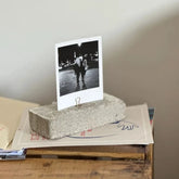 Porte photo en béton recyclé - Albé